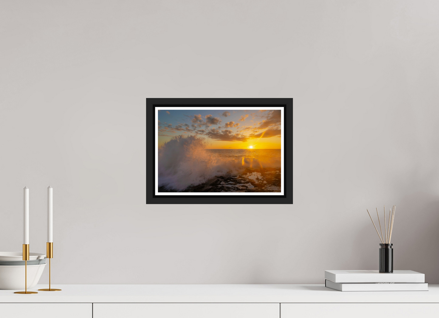 12 x 8″, Black Matte Floater Frame with Acrylic Glass (05A) Kona Wave