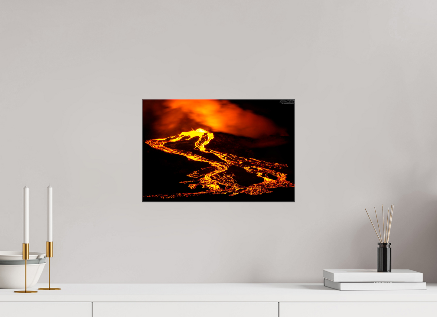 15 x 10″, Glossy Canvas Stretcher Frame with Mirrored Edges (03F) Ember Tide