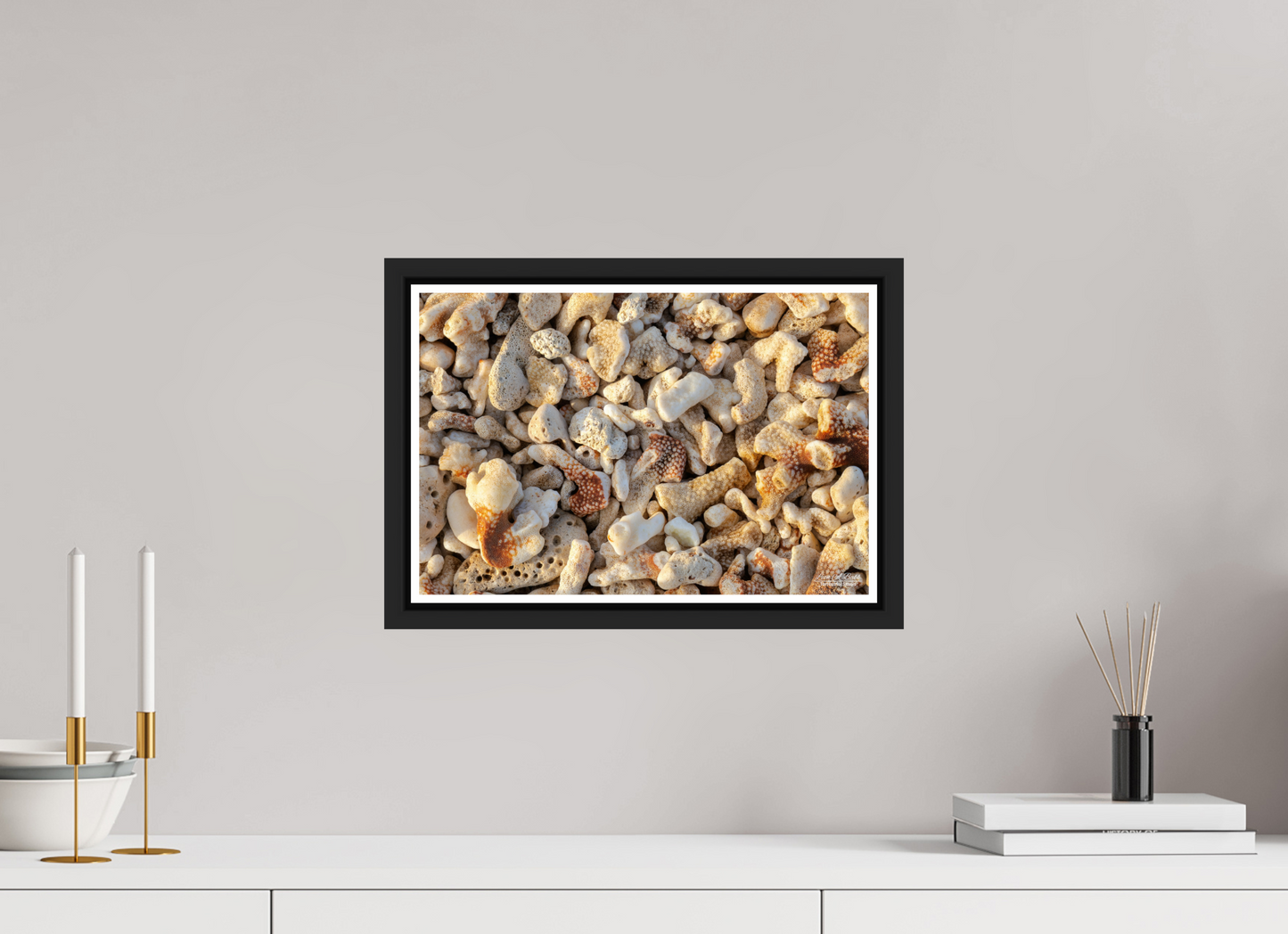 15 x 10″, Black Matte Floater Frame with Acrylic Glass (06A) South Point Beach