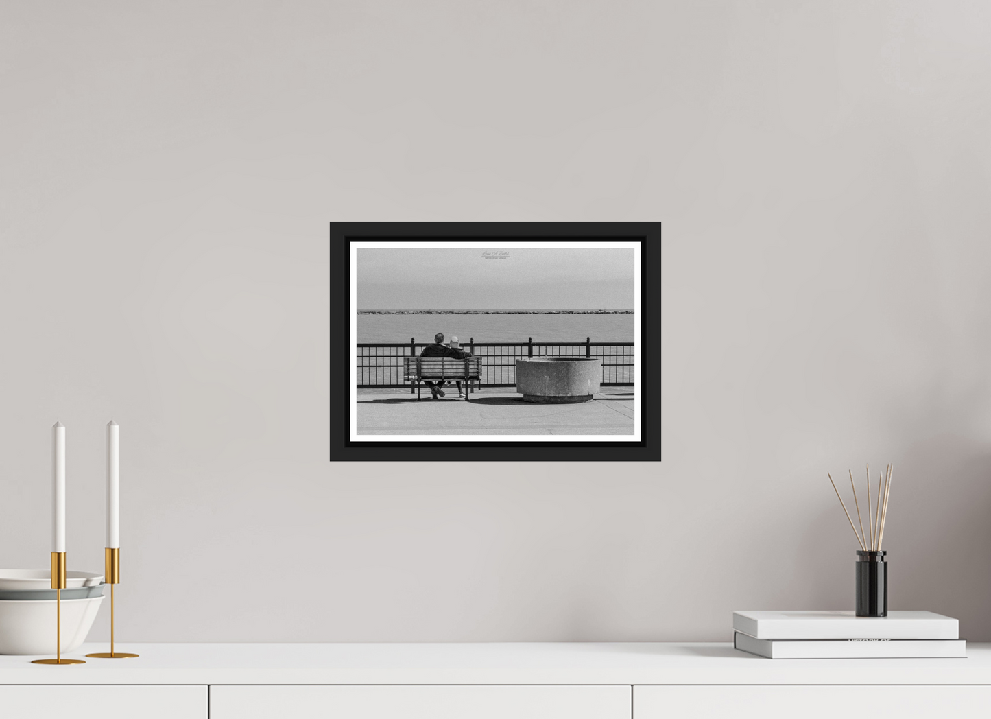 12 x 8″, Black Matte Floater Frame with Acrylic Glass (15A) Lovers in Chicago