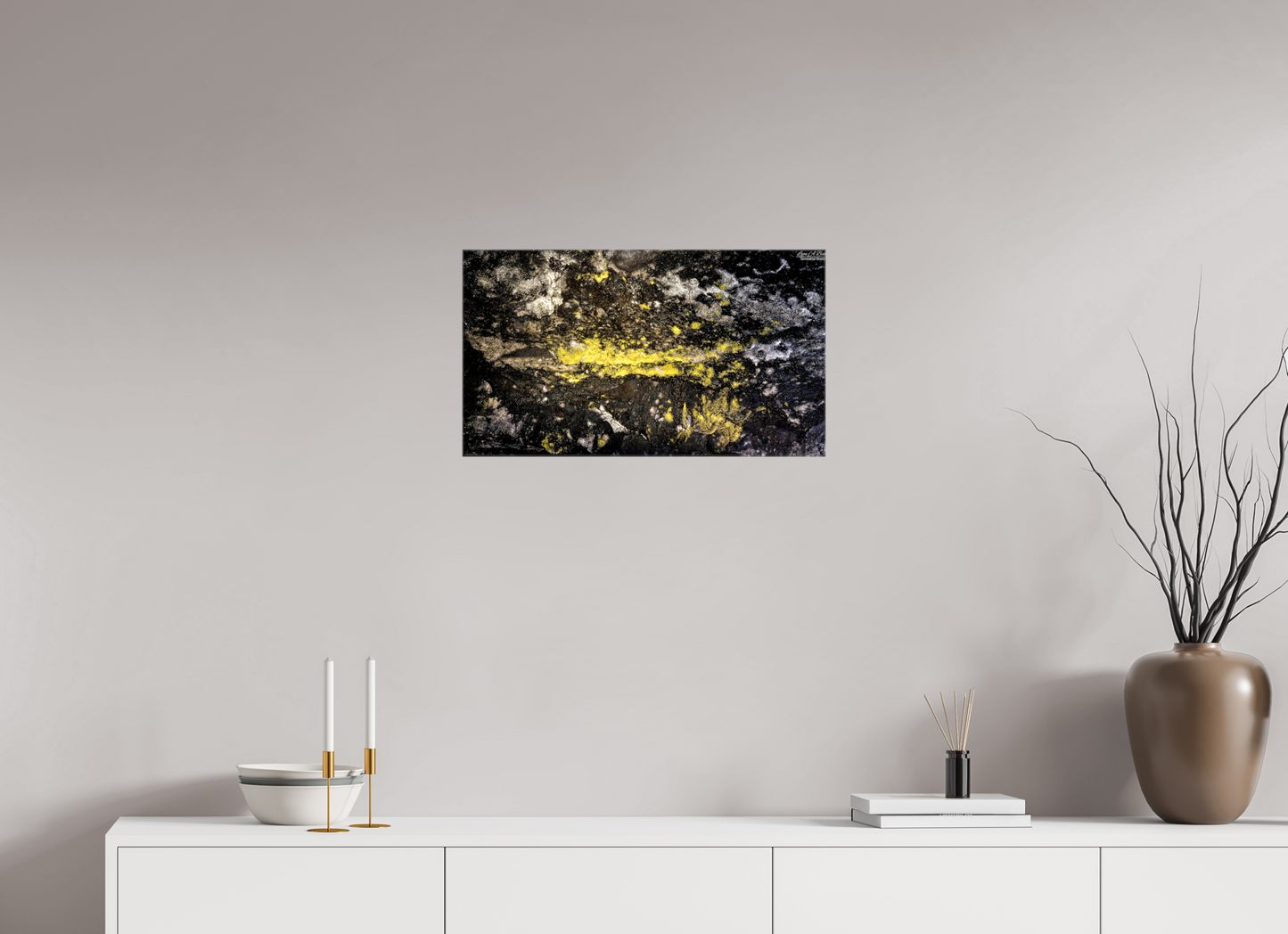 24 x 13.5″, Glossy Canvas Stretcher Frame with Mirrored Edges (10B) Luminous veins of the Kaūmana caves 2